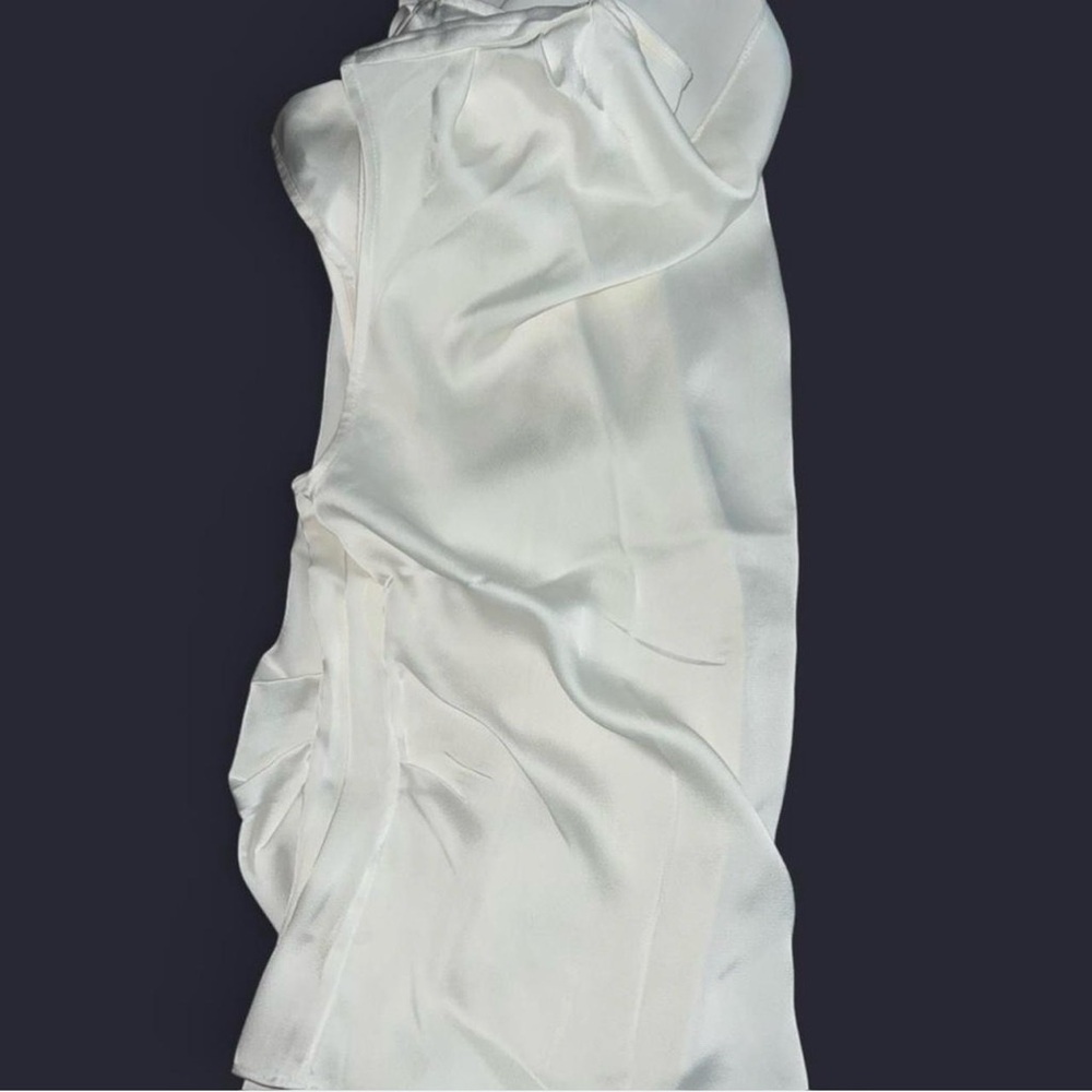 NWT White Satin Cowl Neck Sleeveless Blouse - Picture 6 of 7